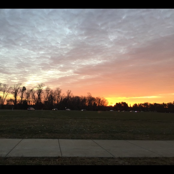 Meet your Posher, Corinne - Picture 1 of 1